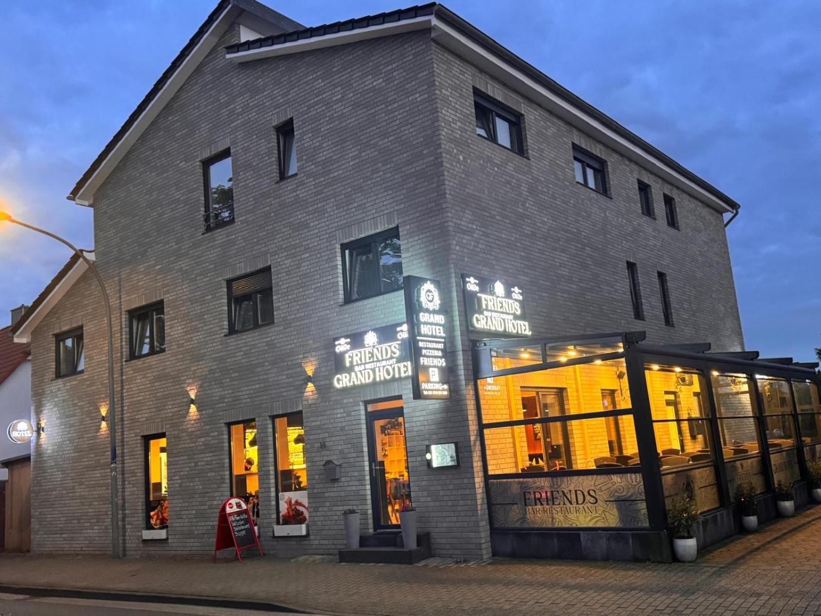 Grand Hotel Soltau Exterior photo